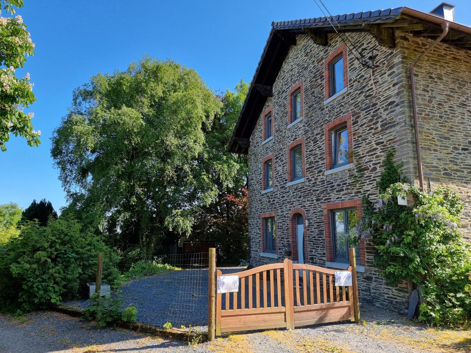 Les Glycines Villa Gouvy Phòng bức ảnh